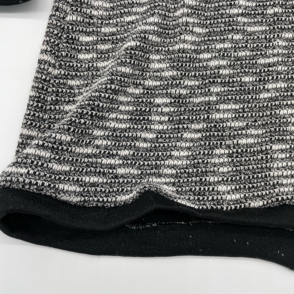 Emelia L Black White 3/4 Sleeve pullover Knit Sweater - Picture 3 of 11